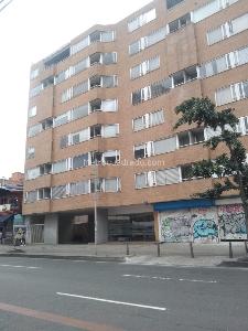 Apartaestudio en arriendo en Chapinero Central, Bogotá, 47 m² · foto 2 de 18