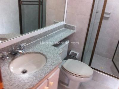 Apartamento de 2 alcobas en arriendo en Bella Suiza, Bogotá, 80 m² · foto 11 de 19