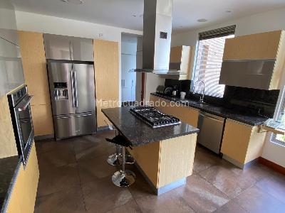 Apartamento de 3 alcobas en venta en Bosque Verde, Bogotá, 301 m² · foto 2 de 20