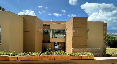 Casa de 5 alcobas en venta en Sindamanoy, Chía, 1100 m² · foto 14 de 20