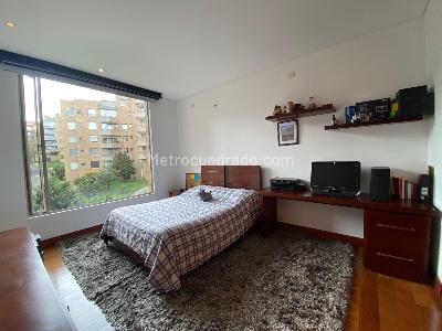 Apartamento de 4 alcobas en venta en Bosque Verde, Bogotá, 304 m² · foto 4 de 20
