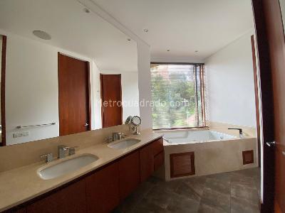 Apartamento de 4 alcobas en venta en Bosque Verde, Bogotá, 304 m² · foto 9 de 20