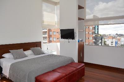 Apartamento de 2 alcobas en venta en Chico Reservado, Bogotá, 95 m² · foto 3 de 20