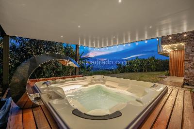 Casa de 3 alcobas en venta en Loma Del Escobero, Envigado, 2000 m² · foto 10 de 20