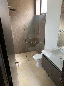 Apartamento de 3 alcobas en venta en Los Rosales Emaus, Bogotá, 500 m² · foto 13 de 20