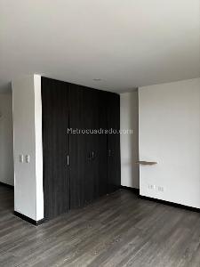 Apartamento de 1 alcoba en venta en Bella Suiza Alta, Bogotá, 57 m² · foto 7 de 20