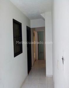 Casa en venta en Engativa, Bogotá · foto 2 de 20