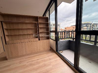 Apartaestudio en arriendo en Chico Norte Iii, Bogotá, 32 m² · foto 11 de 19