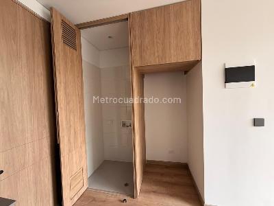 Apartaestudio en arriendo en Chico Norte Iii, Bogotá, 32 m² · foto 15 de 19
