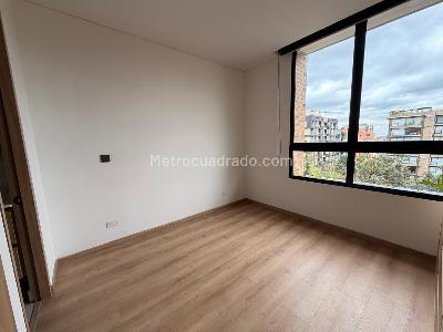 Apartaestudio en arriendo en Chico Norte Iii, Bogotá, 32 m² · foto 8 de 19