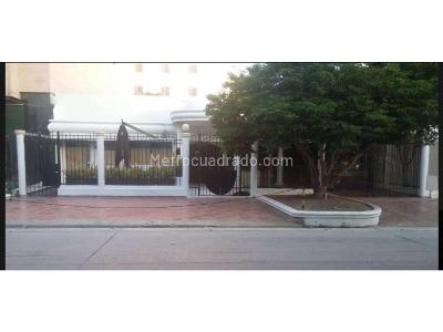 Casa de 4 alcobas en venta en Altamira, Barranquilla, 675 m² · foto 3 de 15
