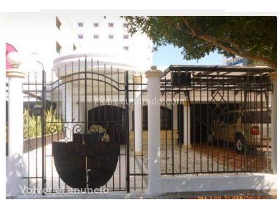 Casa de 4 alcobas en venta en Altamira, Barranquilla, 675 m² · foto 5 de 15