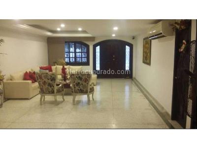 Casa de 4 alcobas en venta en Altamira, Barranquilla, 675 m² · foto 8 de 15