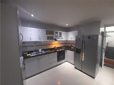 Casa de 3 alcobas en venta en Villa Santos, Barranquilla, 238 m² · foto 9 de 24