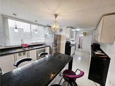 Apartamento de 3 alcobas en venta en Altos Del Prado, Barranquilla, 185 m² · foto 10 de 20