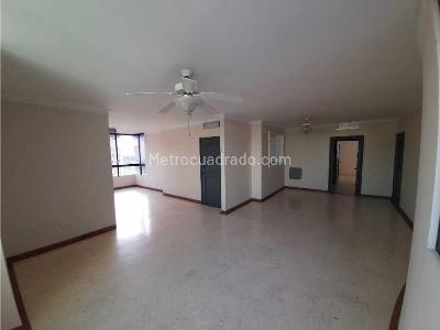 Apartamento en venta en Altos Del Prado, Barranquilla · foto 4 de 17