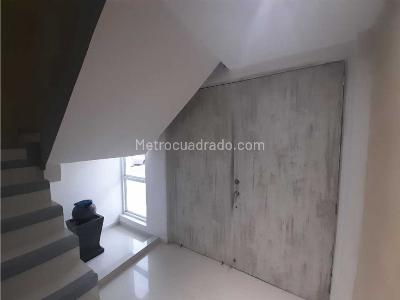 Casa de 5 alcobas en venta en Villa Campestre, Barranquilla, 690 m² · foto 4 de 20