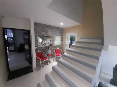 Casa de 5 alcobas en venta en Villa Campestre, Barranquilla, 690 m² · foto 6 de 20