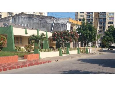 Casa de 5 alcobas en venta en La Concepcion, Barranquilla, 320 m² · foto 2 de 9