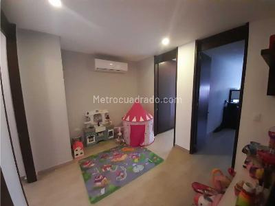 Apartamento de 3 alcobas en venta en Altos Del Prado, Barranquilla, 153 m² · foto 11 de 18