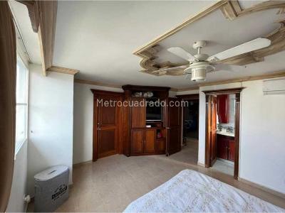 Apartamento de 3 alcobas en venta en La Cumbre, Barranquilla, 190 m² · foto 19 de 20
