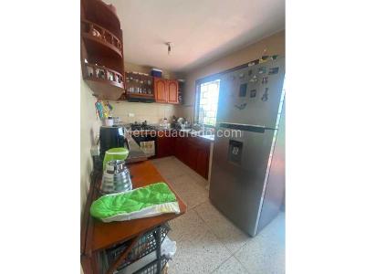 Casa de 3 alcobas en venta en El Tabor, Barranquilla, 205 m² · foto 4 de 11