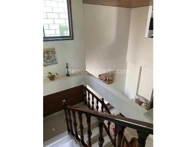 Casa de 3 alcobas en venta en El Tabor, Barranquilla, 205 m² · foto 6 de 11