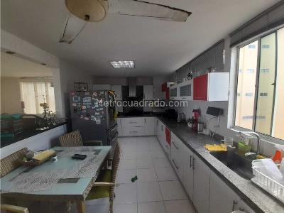 Apartamento de 4 alcobas en venta en Riomar, Barranquilla, 234 m² · foto 10 de 20