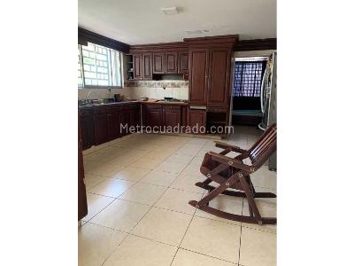 Casa en venta en Ciudad Jardin, Barranquilla · foto 4 de 17
