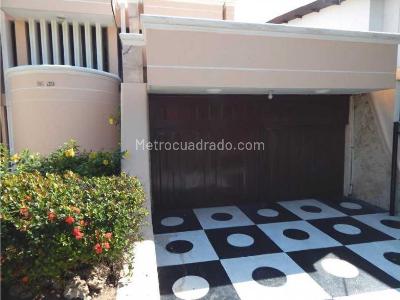 Casa en venta en Riomar, Barranquilla · foto 3 de 12