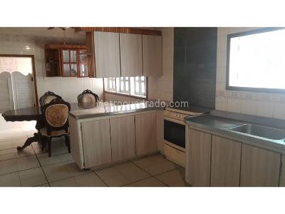 Casa de 4 alcobas en venta en El Golf, Barranquilla, 729 m² · foto 4 de 19