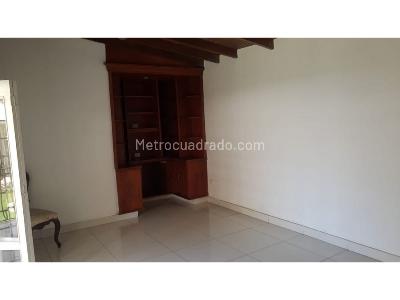 Casa de 4 alcobas en venta en El Golf, Barranquilla, 729 m² · foto 8 de 19