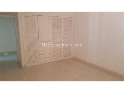 Casa de 4 alcobas en venta en El Golf, Barranquilla, 729 m² · foto 11 de 19