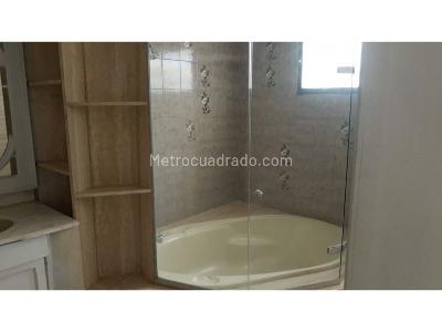 Casa de 4 alcobas en venta en El Golf, Barranquilla, 729 m² · foto 16 de 19