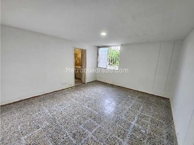 Apartamento de 3 alcobas en venta en Altos Del Prado, Barranquilla, 240 m² · foto 8 de 16