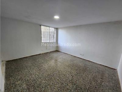 Apartamento de 3 alcobas en venta en Altos Del Prado, Barranquilla, 240 m² · foto 12 de 16