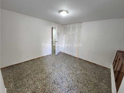Apartamento de 3 alcobas en venta en Altos Del Prado, Barranquilla, 240 m² · foto 15 de 16