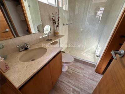 Casa de 3 alcobas en venta en La Castellana, Barranquilla, 420 m² · foto 14 de 18