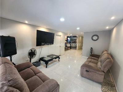 Casa de 4 alcobas en venta en Mercedes Norte, Barranquilla, 319 m² · foto 2 de 20