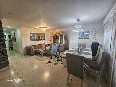 Casa en venta en Paraiso, Barranquilla · foto 2 de 13