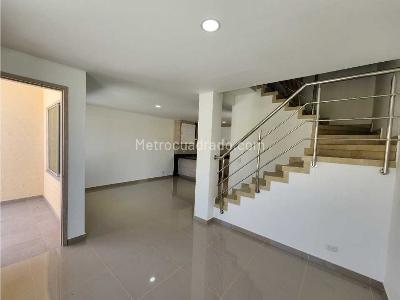 Casa en venta en Ciudad Jardin, Barranquilla · foto 3 de 16