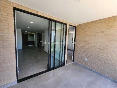 Apartamento en venta en Ciudad Jardin, Barranquilla · foto 3 de 20