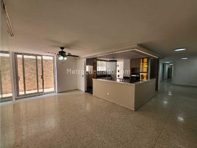 Apartamento de 4 alcobas en venta en Altos Del Prado, Barranquilla, 253 m² · foto 5 de 20