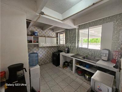 Apartamento de 3 alcobas en venta en Los Alpes, Barranquilla, 117 m² · foto 7 de 13