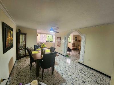 Apartamento de 3 alcobas en venta en Altos De Riomar, Barranquilla, 193 m² · foto 5 de 20