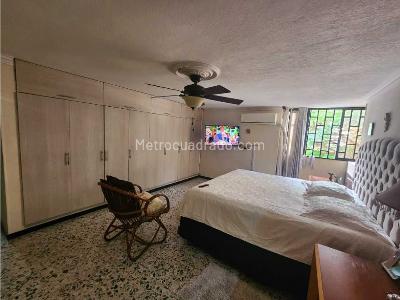 Apartamento de 3 alcobas en venta en Altos De Riomar, Barranquilla, 193 m² · foto 17 de 20