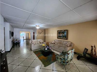 Casa en venta en La Campiña, Barranquilla · foto 2 de 17