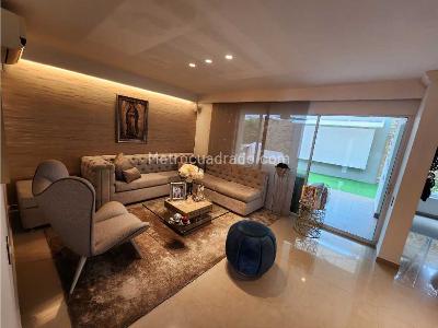 Casa de 3 alcobas en venta en La Castellana, Barranquilla, 234 m² · foto 3 de 20