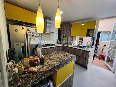 Casa de 3 alcobas en venta en La Castellana, Barranquilla, 234 m² · foto 10 de 20