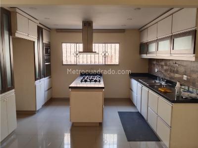 Casa en venta en Ciudad Jardin, Barranquilla · foto 3 de 20